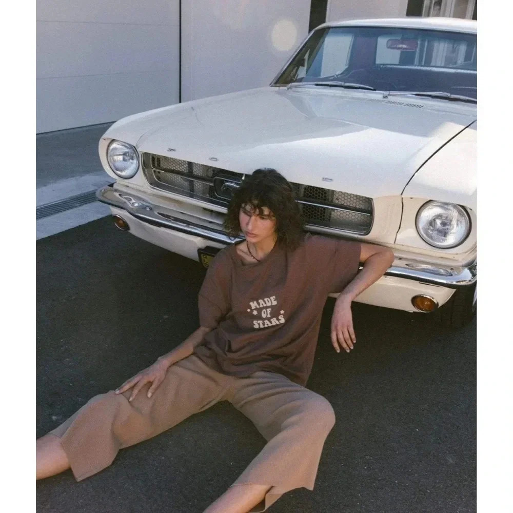 Charlie Holiday Made of Star Boyfriend T-shirt Sz Large NWT Neutral Minimalist‎